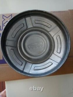 1967-1972. Ford 3/4 Ton F250 F350 Truck Stainless Steel Hubcap 1 Ton USED. USA