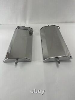 (2) NOS Heated Vintage International Truck Mirrors Stainless Steel 1622442C91