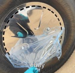4 Mirror Stainless Steel Aero Wheel Covers for 22.5x8.25 Truck Wheels