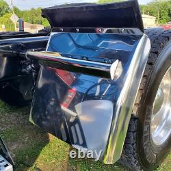 Stainless Steel Quarter Fender Tube Bracket Triangle for Semi Truck
