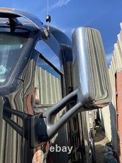 Truck Pair Chop Tops for Peterbilt 567/579 6 Stainless Steel Window Frame Mount